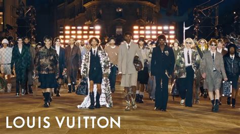 louis vuitton live show|Louis Vuitton 2024 fashion show.